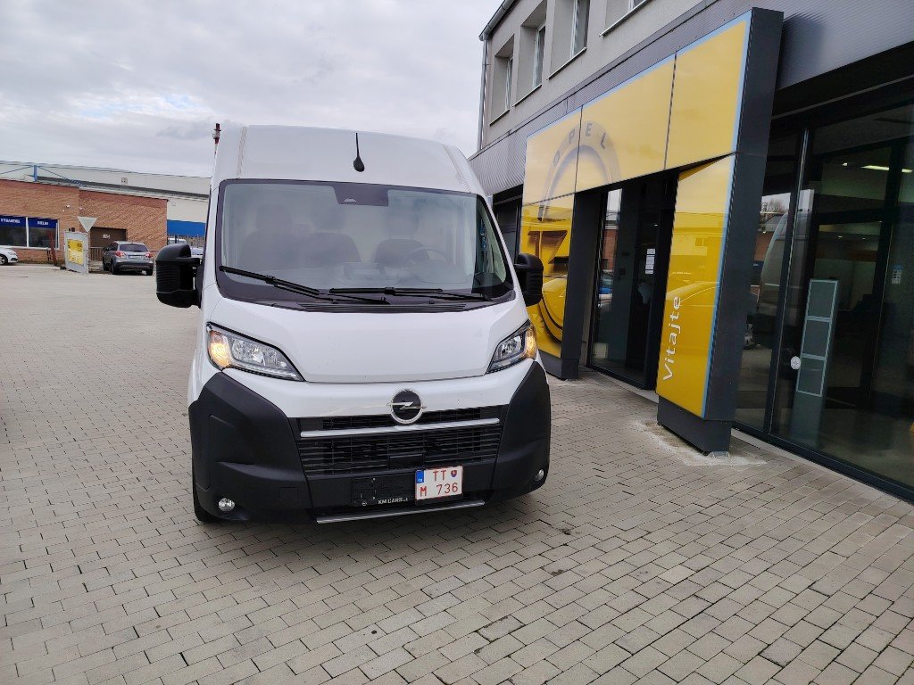Opel Movano