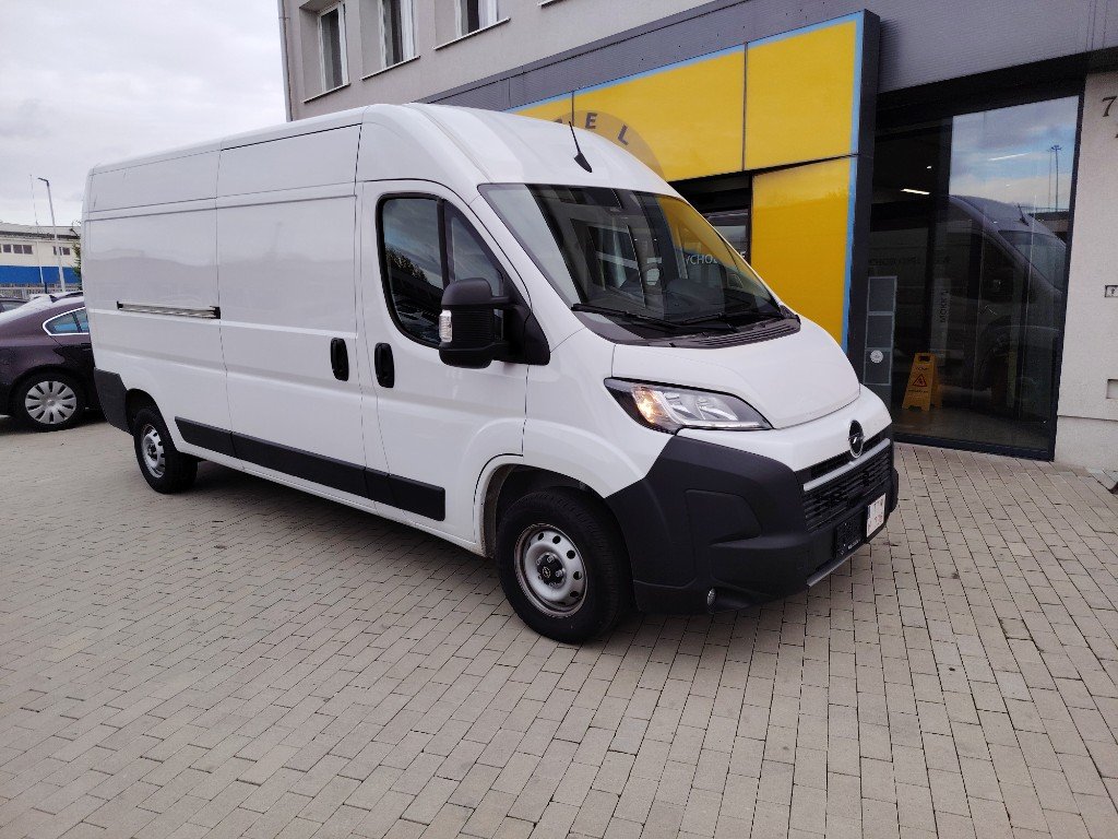 Opel Movano